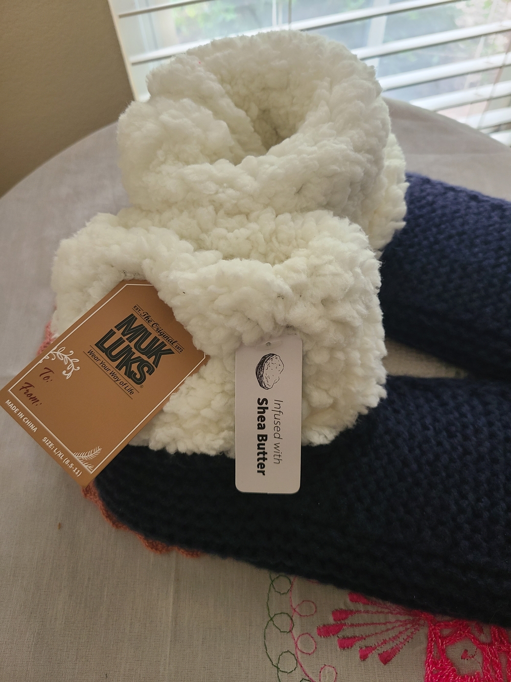NWT Muk Luks Shea Butter Infused  Cabin Slipper Socks Navy Blue L/XL Faux Suede